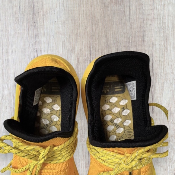 ADIDAS x Pharrell NMD Hu Human Race Yellow Sneakers Men's Size 11.5 - Picture 3 of 12